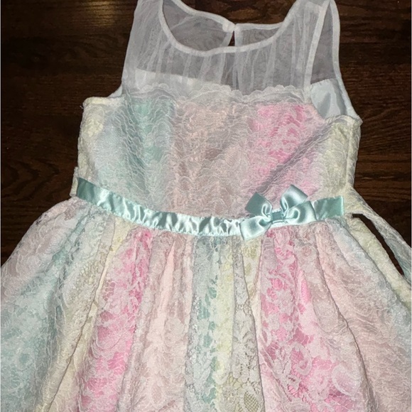 Beautiful rainbow, lace girls party dress size 8 - Picture 2 of 6